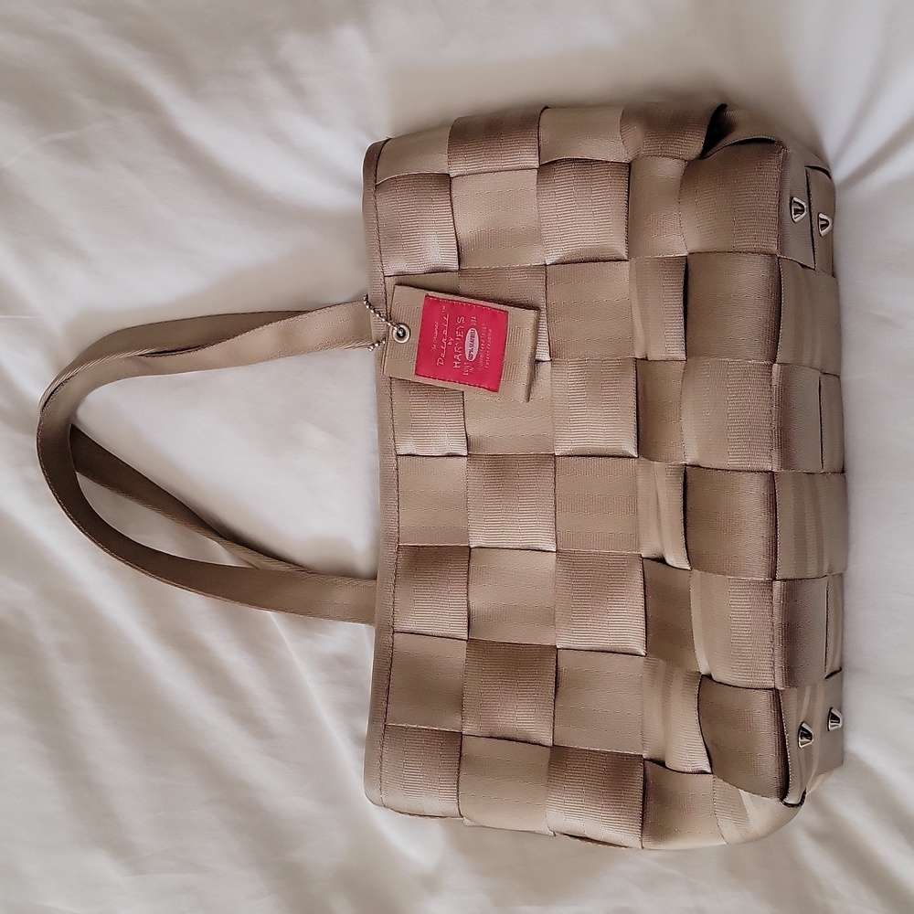 The Original Detroit by Harvey's Seat Belt Purse